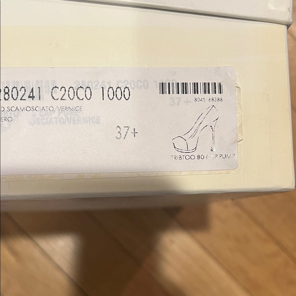 Yves Saint Laurent Black Lace-Up Studded Boots NWT tried on only - Picture 11 of 14